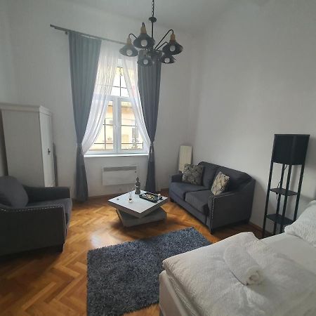 ☆ Bulevard Apartments ☆ Arad Eksteriør bilde